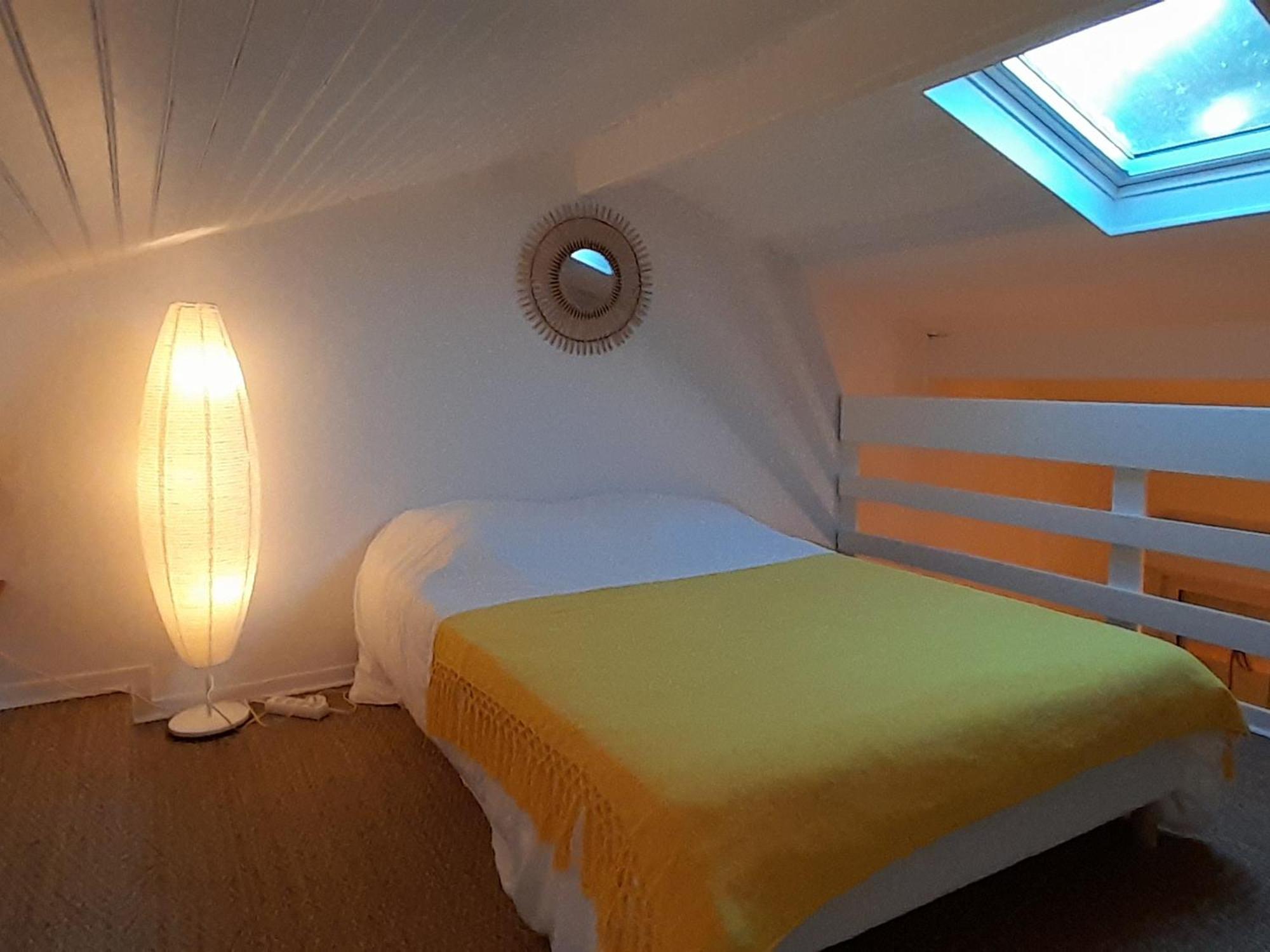 Charmante Villa Patio Avec Terrasse : Proche Plages Et Centre, Ideale Pour 4 Personnes - Fr-1-239-789 カップブルトン エクステリア 写真